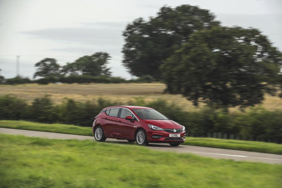  Vauxhall Astra 2019 года  (фото 9 из 40)
